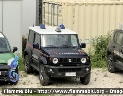 Suzuki Jimny IV serie 
Carabinieri 
Comando Carabinieri Unità per la Tutela Forestale Ambientale ed Agroalimentare 
Allestimento Focaccia 
Decorazione Grafica Artlantis 
CC DY 646
Parole chiave: Suzuki Jimny_IVserie CCDY646