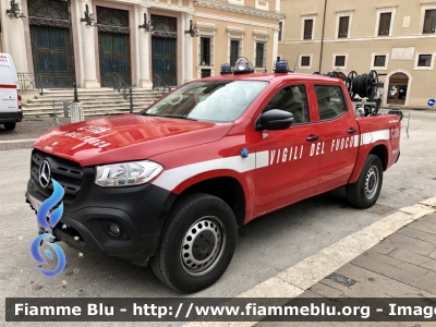 Mercedes-Benz classe X 
Vigili del Fuoco 
Comando provinciale di L’Aquila 
Allestimento Divitec 
VF 29515
Parole chiave: Mercedes-Benz Classe_X VF29515