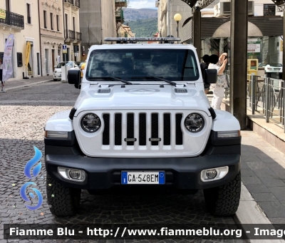 Jeep Wrangler Sahara 
Protezione Civile 
Regione Abruzzo 

Parole chiave: Jeep Wrangler_Sahara