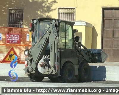 JCB 1CX 
Esercito Italiano 
9’ reggimento Alpini L’Aquila 
“Battaglione Multifunzionale Vicenza” 
MACC.OP. EI BE 235
Parole chiave: JCB 1CX MACC.OP.EIBE235