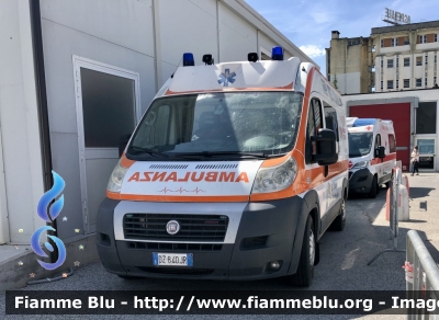 Fiat Ducato X250 
ASL n1 Avezzano Sulmona L’Aquila 
118 Abruzzo Soccorso 
P.O. Di Pescina 
Allestimento Fast 
Parole chiave: Fiat Ducato_X250 Ambulanza