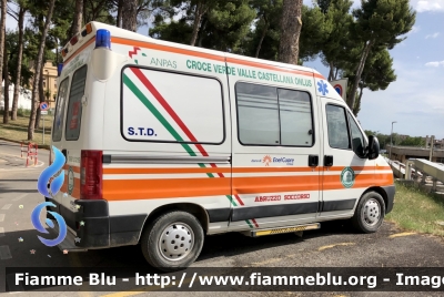 Fiat Ducato III serie 
Pubblica Assistenza Croce Verde Valle Castellana Onlus 
Allestimento Vision 
Parole chiave: Fiat Ducato_IIIserie Ambulanza