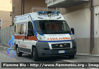 Fiat Ducato X250 
Pubblica Assistenza Croce Bianca L’Aquila 
Allestimento Orion 
Parole chiave: Fiat Ducato_X250 Ambulanza