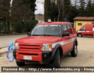 Land Rover Discovery 3
Vigili del Fuoco 
Comando provinciale di L’Aquila 
VF 27557
Veicolo Ex PS 
Parole chiave: Land-Rover Discovery_3 VF27557