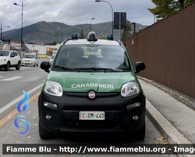 Fiat Nuova Panda 4x4 II serie 
Carabinieri 
Comando Carabinieri unità per la tutela Forestale Ambientale ed Agroalimentare 
Allestimento Elevox 
CC DM 440 
Parole chiave: Fiat Nuova_Panda_4x4_IIserie CCDM440