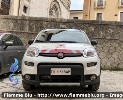 Fiat Nuova Panda 4x4 II serie 
Croce Rossa Italiana 
Comitato Regionale Abruzzo 
Allestimento Elevox 
CRI 745 AH 
Parole chiave: Fiat Nuova_Panda_4x4_IIserie CRI745AH