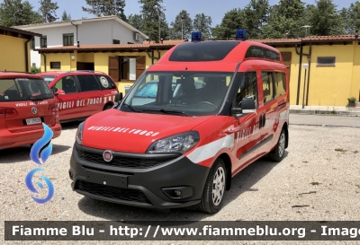 Fiat Doblò XL IV serie 
Vigili del Fuoco 
Comando provinciale di L’Aquila 
VF 31074
Parole chiave: Fiat Doblò_XL_IVserie VF31074