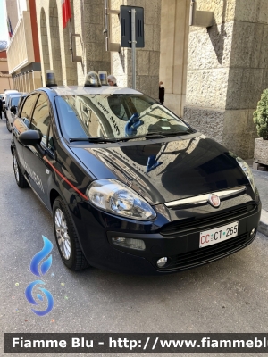 Fiat Punto Evo 
Carabinieri 
Comando Carabinieri Banca d'Italia
CC CT 265
Parole chiave: Fiat Punto_Evo CCCT265