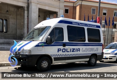 Fiat Ducato III serie 
Polizia Locale 
Comune di Avezzano 
Rilievi Tecnici e Strumentali 
Allestimento Bertazzoni 

Parole chiave: Fiat Ducato_IIIserie