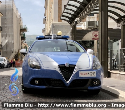 Alfa Romeo Nuova Giulietta restyle 
Polizia di Stato 
Polizia Stradale 
Allestimento FCA 
POLIZIA M4295
Parole chiave: Alfa-Romeo Nuova_Giulietta_restyle POLIZIAM4295