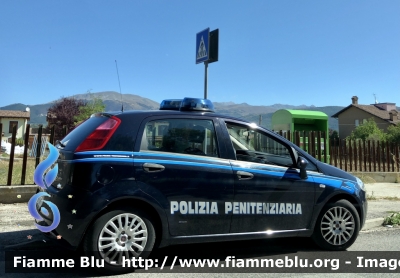 Fiat Grande Punto 
Polizia Penitenziaria 
POLIZIA PENITENZIARIA 112 AF 
Parole chiave: Fiat Grande_Punto POLIZIAPENITENZIARIA112AF