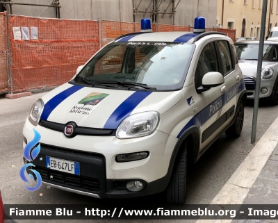 Fiat Nuova Panda 4x4 II serie 
Polizia Locale 
Comune di Introdacqua 
Parole chiave: Fiat Nuova_Panda_4x4_IIserie