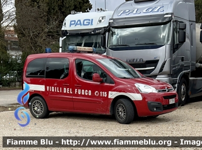 Citroen Berlingo IV serie 
Vigili del Fuoco 
Comando provinciale di Torino 
Allestimento Ciabilli 
VF 27815
Parole chiave: Citroen Berlingo_IVserie VF27815