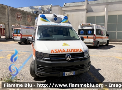 Volkswagen Transporter T6 
Misericordia di Avezzano 
Allestimento Bollanti 
Parole chiave: Volkswagen Transporter_T6 Ambulanza