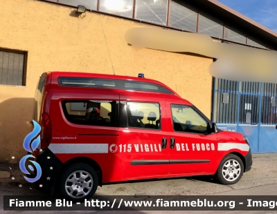 Fiat Doblò XL IV serie 
Vigili del Fuoco 
Comando provinciale di L’Aquila 
VF 31074
Parole chiave: Fiat Doblò_XL_IVserie VF31074