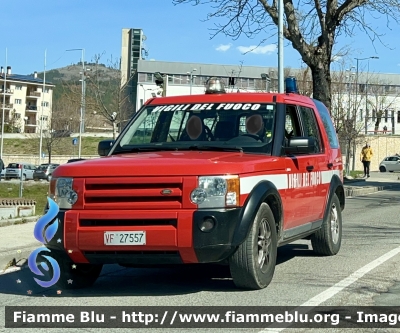 Land Rover Discovery 3
Vigili del Fuoco 
Comando provinciale di L’Aquila 
VF 27557
Automezzo Ex PS
Parole chiave: Land-Rover Discovery_3 VF27557