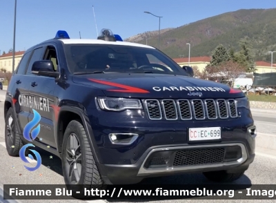 Jeep Grand Cherokee
Carabinieri 
Comando Carabinieri Banca d’Italia 
CC EC 699
Parole chiave: Jeep Grand_Cherokee CCEC699