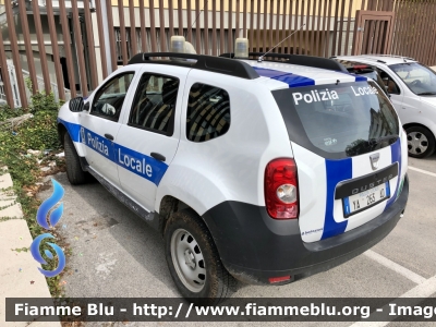 Dacia Duster 4WD
Polizia Locale 
Comune di Rocca di Mezzo 
Allestimento Bertazzoni 
POLIZIA LOCALE YA 263 AD 
Parole chiave: Dacia Duster_4WD POLLIZIALOCALEYA263AD