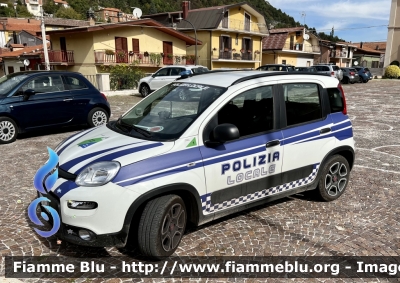 Fiat Nuova Panda II serie 
Polizia Locale 
Comune di Capistrello (AQ)
POLIZIA LOCALE YA 742 AD
Parole chiave: Fiat Nuova_Panda_IIserie POLIZIALOCALEYA742AD