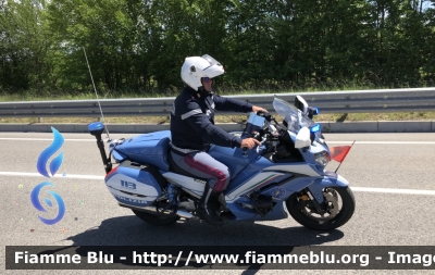 Yamaha FJR 1300 II serie 
Polizia di Stato 
Polizia Stradale 
Allestimento Elevox 
POLIZIA G3097
In Scorta al giro d’Italia 
Moto “Rossa” 
Parole chiave: Yamaha_FJR1300 II serie Polizia Stradale giro d’Italia