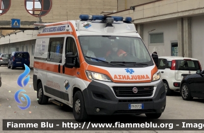 Fiat Ducato X290 
ASL n1 Avezzano Sulmona L’Aquila 
118 Abruzzo Soccorso 
Allestimento Orion 
Parole chiave: Fiat Ducato_X290