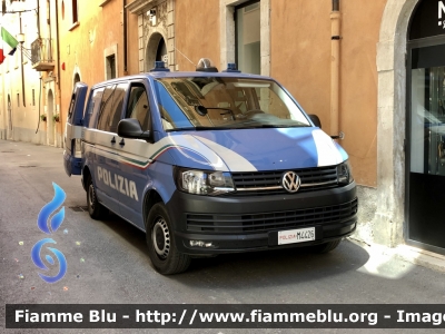 Volkswagen Transporter T6 
Polizia di Stato 
Unità Cinofile 
Allestimento BAI 
POLIZIA M4425
Parole chiave: Volkswagen Transporter_T6 POLIZIAM4425