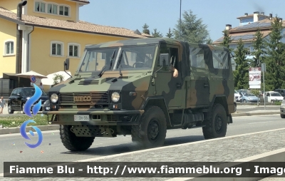 Iveco VM90 
Esercito Italiano 
9’ reggimento Alpini L’Aquila 
EI DH 384
Parole chiave: Iveco VM90 EIDH384