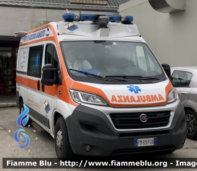 Fiat Ducato X290 
ASL n1 Avezzano Sulmona L’Aquila 
118 Abruzzo Soccorso 
Allestimento Orion 
Parole chiave: Fiat Ducato_X290