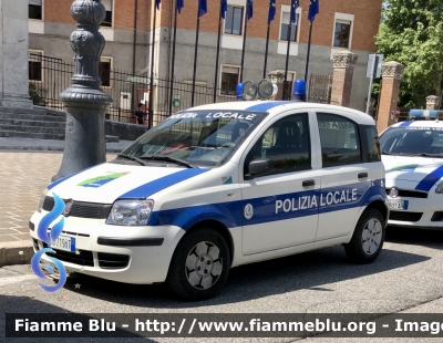 Fiat Nuova Panda I serie 
Polizia Locale 
Comune di Avezzano 
Parole chiave: Fiat Nuova_Panda_Iserie