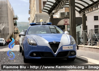 Alfa Romeo Nuova Giulietta restyle 
Polizia di Stato 
Polizia Stradale 
Allestimento FCA 
POLIZIA M4295
Parole chiave: Alfa-Romeo Nuova_Giulietta_restyle POLIZIAM4295