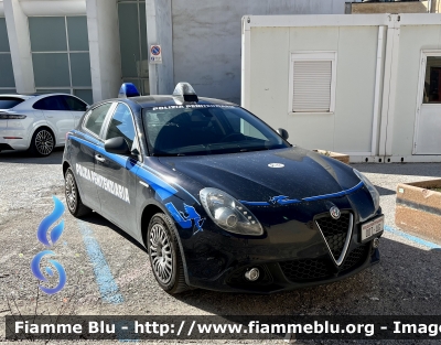 Alfa Romeo Nuova Giulietta restyle 
Polizia Penitenziaria 
Servizio Tradizioni e Piantonamenti 
POLIZIA PENITENZIARIA 007 AG
Parole chiave: Alfa-Romeo Nuova_Giulietta_restyle POLIZIAPENITENZIARIA007AG