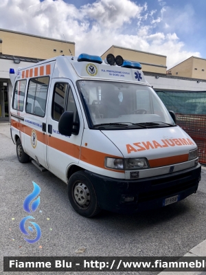 Fiat Ducato II serie 
Ambulanza 
Pubblica assistenza protezione civile di Ocre 
Dono di croce verde di Pinerolo (TO) 
Parole chiave: Ambulanza protezione civile Ocre