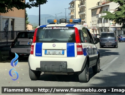 Fiat Nuova Panda 4x4 I serie 
Polizia Municipale 
Comune di L’Aquila 
Allestimento Bertazzoni 
POLIZIA LOCALE YA 030 AG
Parole chiave: Fiat Nuova_Panda_4x4_Iserie