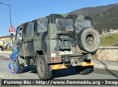 Iveco VM90 
Marina Militare Italiana 
Brigata Marina “San Marco” 
1’ Reggimento “San Marco”
MM BK 657
Parole chiave: Iveco VM90 MMBK657