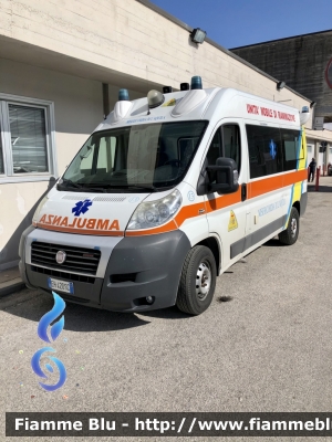 Fiat Ducato X250 
Misericordia de L’Aquila 
Parole chiave: Ambulanza Fiat Ducato_X250