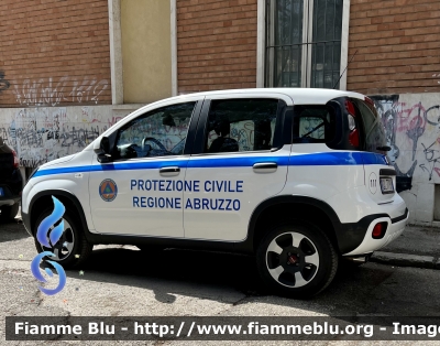 Fiat Nuova Panda Cross II serie 
Protezione Civile 
Regione Abruzzo 
Parole chiave: Fiat Nuova_Panda_Cross_IIserie