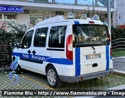 Fiat Doblò II serie 
Polizia Municipale 
Comune di San Giovanni Teatino (CH)
Parole chiave: Fiat Doblò_IIserie