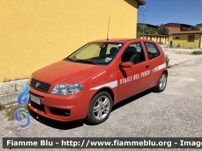 Fiat Punto III serie 
Vigili del Fuoco 
Comando provinciale di Teramo 
Versione 3 Porte 
VF 25375
Parole chiave: Fiat Punto_IIIserie VF25375