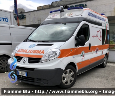 Renault trafic II serie 
Pubblica assistenza di Montereale 
Allestimento Maf 
Parole chiave: Ambulanza Renault trafic Montereale