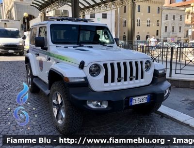 Jeep Wrangler Sahara 
Protezione Civile 
Regione Abruzzo 
Parole chiave: Jeep Wrangler_Sahara