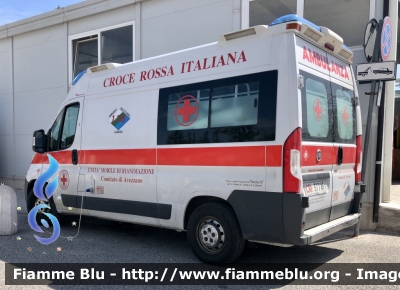 Fiat Ducato X290 
Croce Rossa Italiana 
Comitato di Avezzano 
Allestimento Mariani Fratelli 
CRI 377 AF 
Parole chiave: Fiat Ducato_X290 Ambulanza CRI377AF