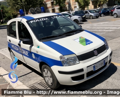 Fiat Nuova Panda I serie 
Polizia Locale 
Comune di Avezzano 

Parole chiave: Fiat Nuova_Panda_Iserie