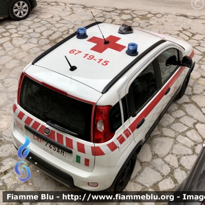 Fiat Nuova Panda 4x4 II serie 
Croce Rossa Italiana 
Comitato Regionale Abruzzo 
Allestimento Elevox 
CRI 745 AH 
Parole chiave: Fiat Nuova_Panda_4x4_IIserie CRI745AH