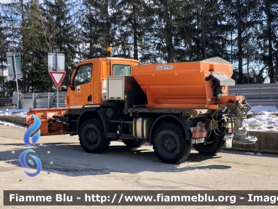 Unimog U20 
Comune di L’Aquila 
Dotazione spargisale Giletta e lama sgombraneve Assaloni
Parole chiave: Unimog_U20 Comune di L’Aquila