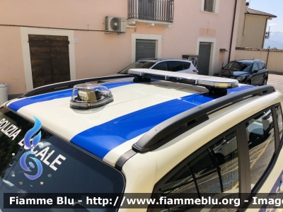 Jeep Renegade restyle 4x4 
Polizia Locale 
Comune di Pizzoli 
Allestimento Celiani

Parole chiave: Jeep Renegade_restyle_4x4