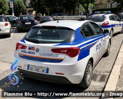 Alfa Romeo Nuova Giulietta restyle 
Polizia Locale 
Comune di Avezzano 
POLIZIA LOCALE YA 632 AF
Allestimento Bertazzoni 
Parole chiave: Alfa-Romeo Nuova_Giulietta_restyle POLIZIALOCALEYA632AF