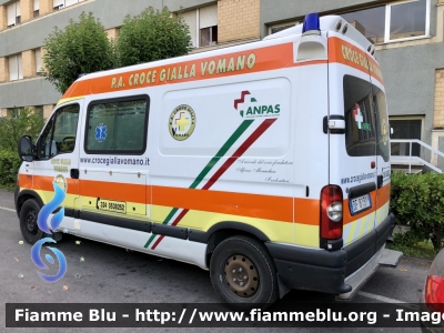 Renault Master III serie 
Pubblica Assistenza Croce Gialla Vomano 
Allestimento Vision 
Parole chiave: Renault Master_IIIserie Ambulanza