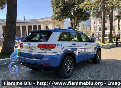 Jeep Grand Cherokee IV serie 
Polizia di Stato 
POLIZIA M4927
Parole chiave: Jeep Grand_Cherokee_IVserie POLIZIAM4927