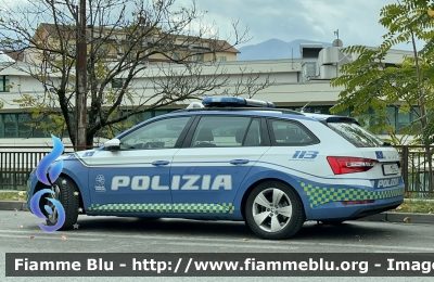 Skoda Superb Wagon III serie restyle 
Polizia di Stato 
Polizia Stradale in servizio sull’autostrada A24/A25 “Strada dei Parchi” 
POLIZIA M6645
Parole chiave: Skoda Superb_Wagon_IIIserie_restyle POLIZIAM6645