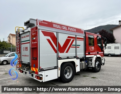 Iveco EuroCargo 120E25 IV serie - NewCity 2020
Vigili del Fuoco 
Comando provinciale di L’Aquila
AutoPompaSerbatoio allestimento Iveco-Magirus
Ricondizionata Divitec 
VF 31853
Parole chiave: Iveco EuroCargo_120E25_IVserie_NewCity_2020 VF31853